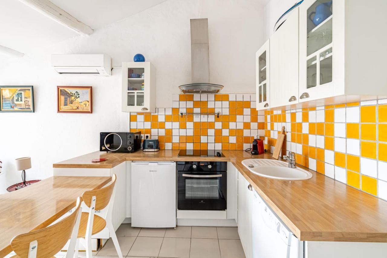 Le Clocher Par Dodo-a-cassis Appartement *